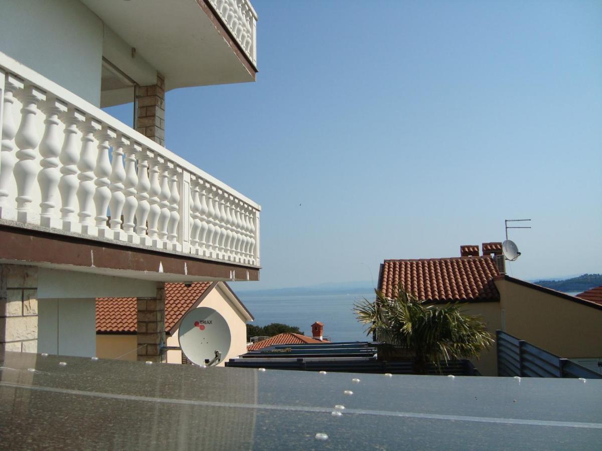Apartman Carmen Црвени-Врх Экстерьер фото